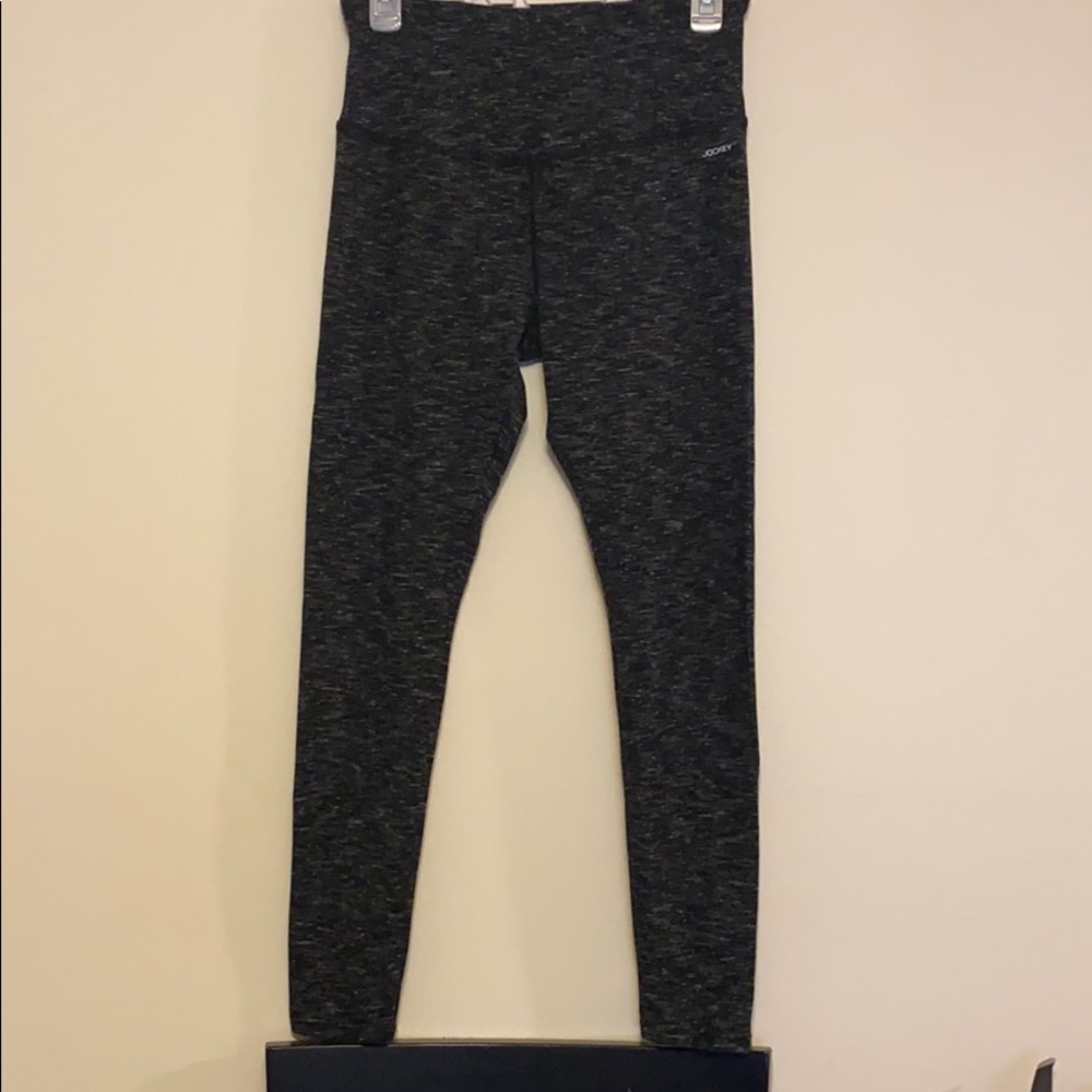 Like new, Capri length Jockey leggings